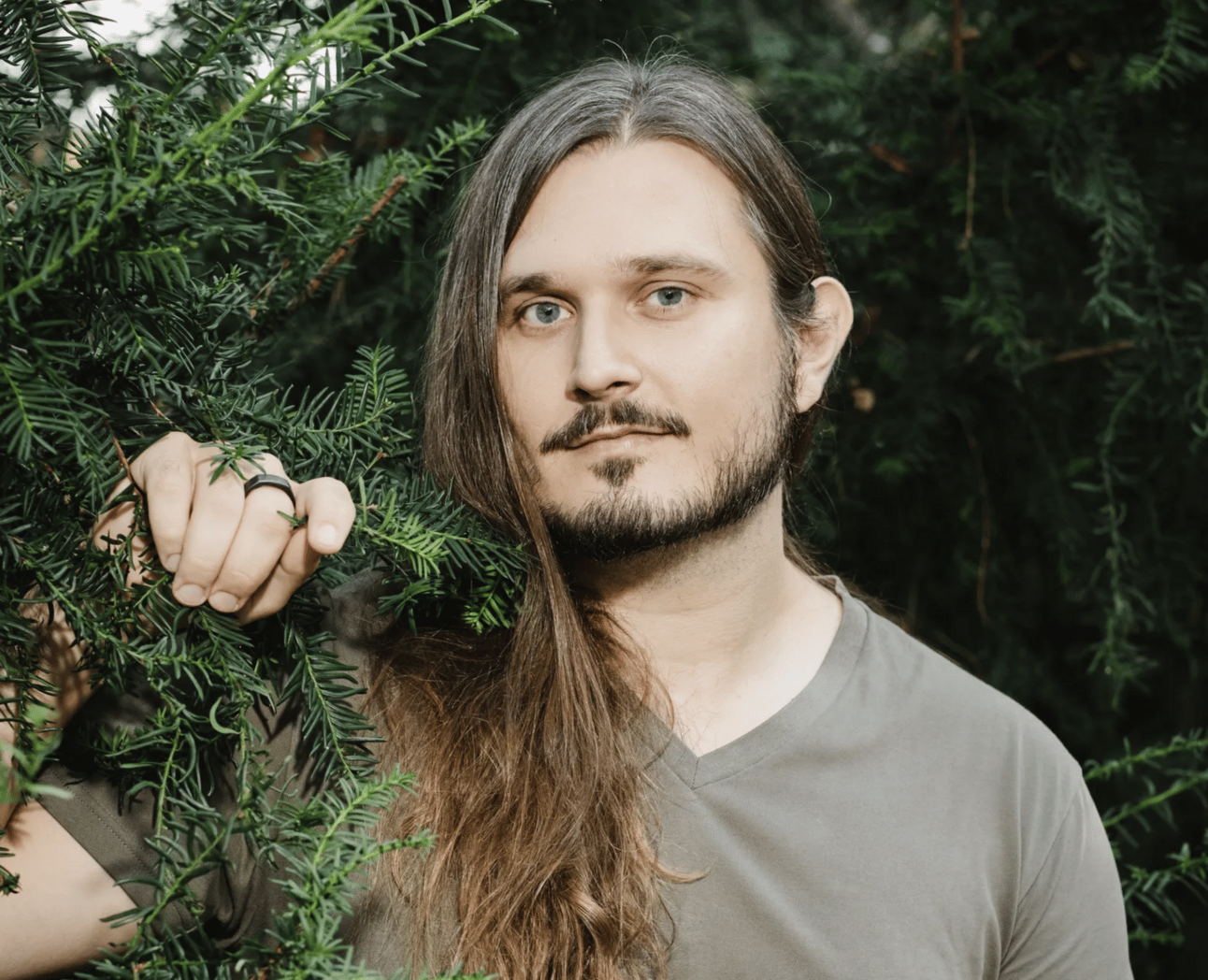 Inventing Flowers, Jamie Foxx Controls His Story, 2024 Book Award Winners and Copyrighting A Vibe issue artwork
