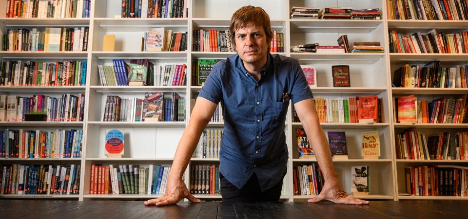 A Bold New Startup Helps Local Bookstores Take On Amazon