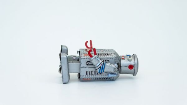 Why Scientists Want Robots To Fear Their Own Death