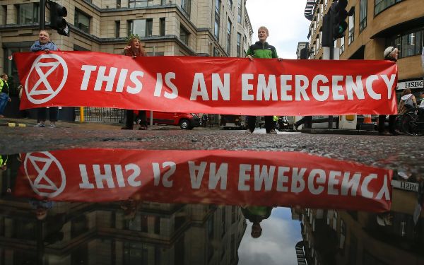 Terrified Kids Are Now Being Treated For "Eco-Anxiety"