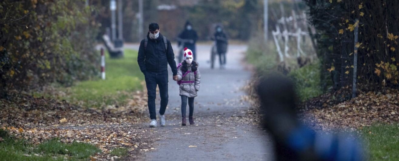 How the Pandemic Got Stay-at-Work Dads To Rethink Parenting