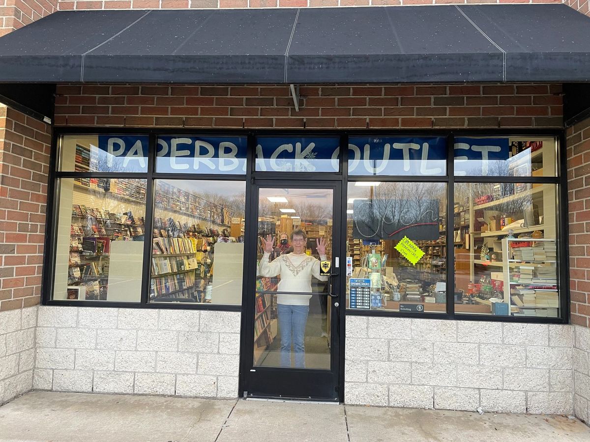 Paperback Outlet