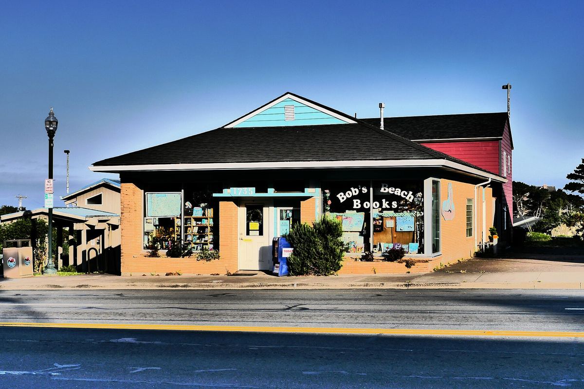 Bob's Beach Books