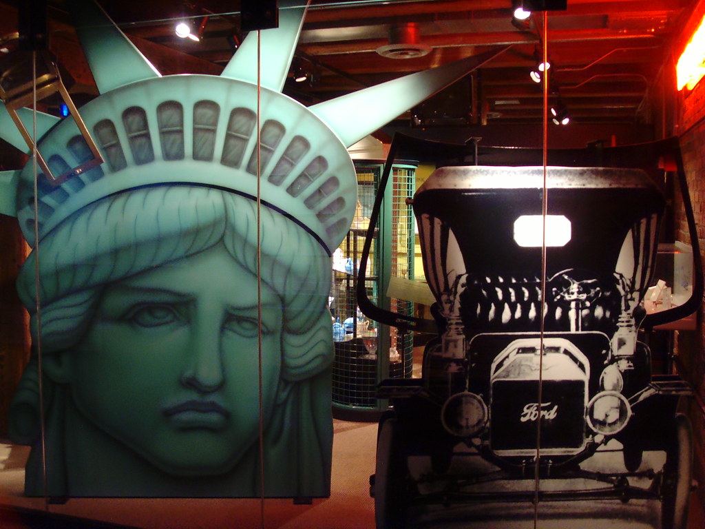 Senator John Heinz History Center